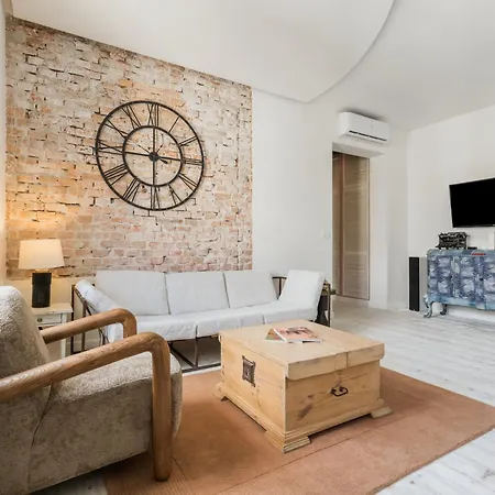 Διαμέρισμα Dworcowa 100 Sm For 8 Guests Near The Railway Station